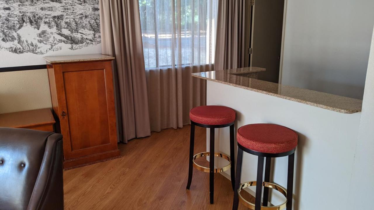 奥林匹亚rl酒店 外观 照片